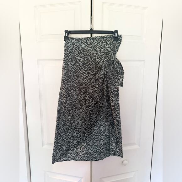 Princess Polly Green Floral Wrap Skirt Tie Midi Skirt Size 4 - Picture 2 of 8